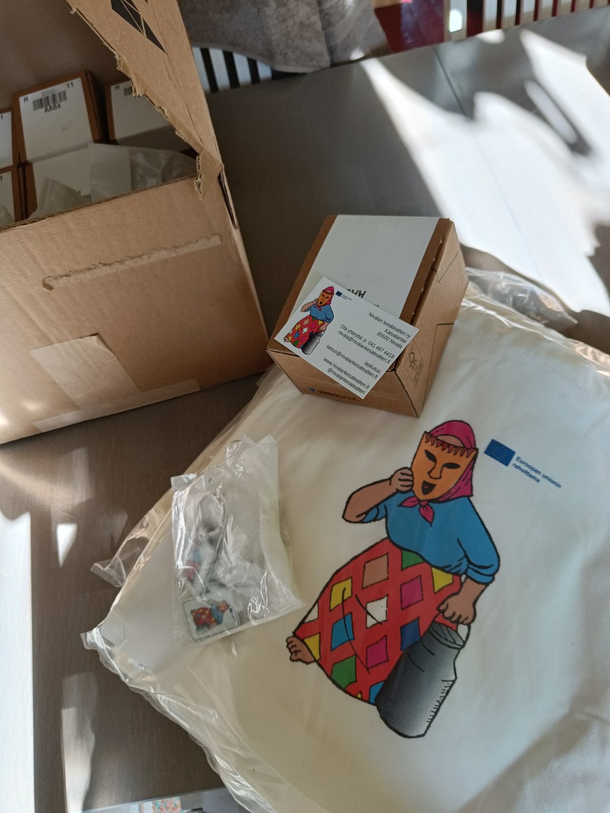 Osa Eu:n maaseuturahaston tuella hankituista markkinointituotteista