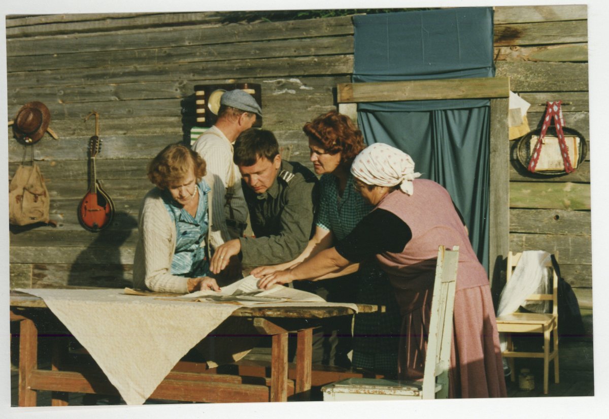 Viel uus päivä kaiken muuttaa voi, 1992